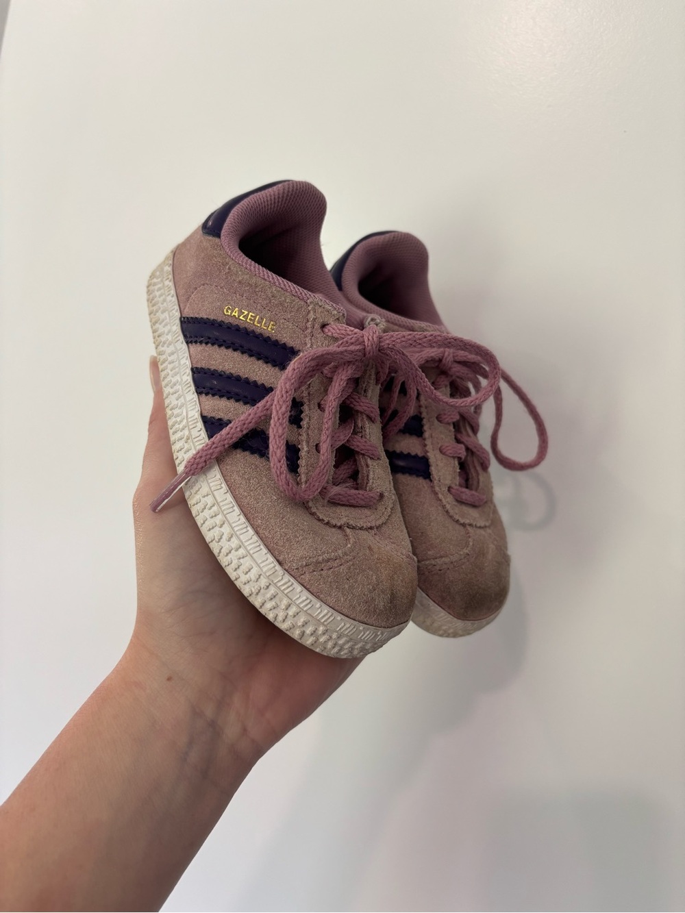 Adidas Gazelle Suede Purple Sneaker Toddler size 6.5k